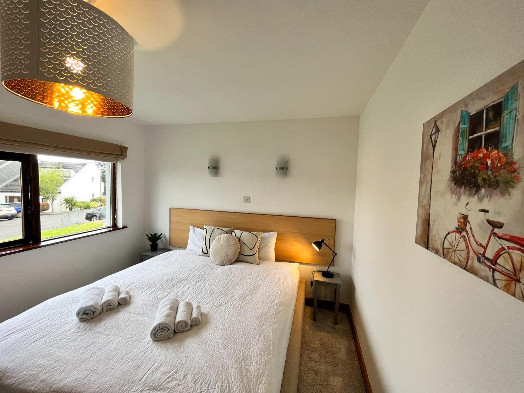 Sea Whispers - My Charming Costal Retreat In Youghal Extérieur photo